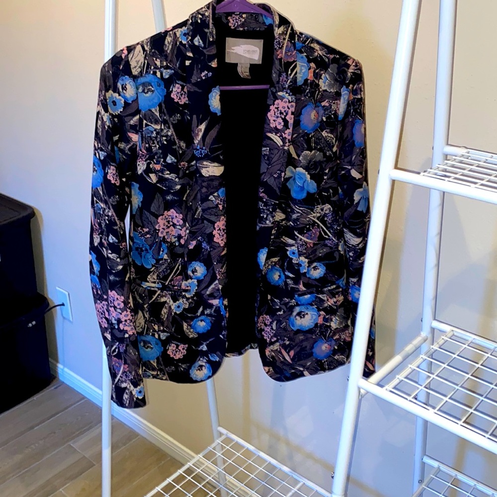 Floral blazer!